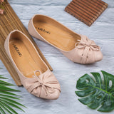 Palmina Cream Flat shoe for women